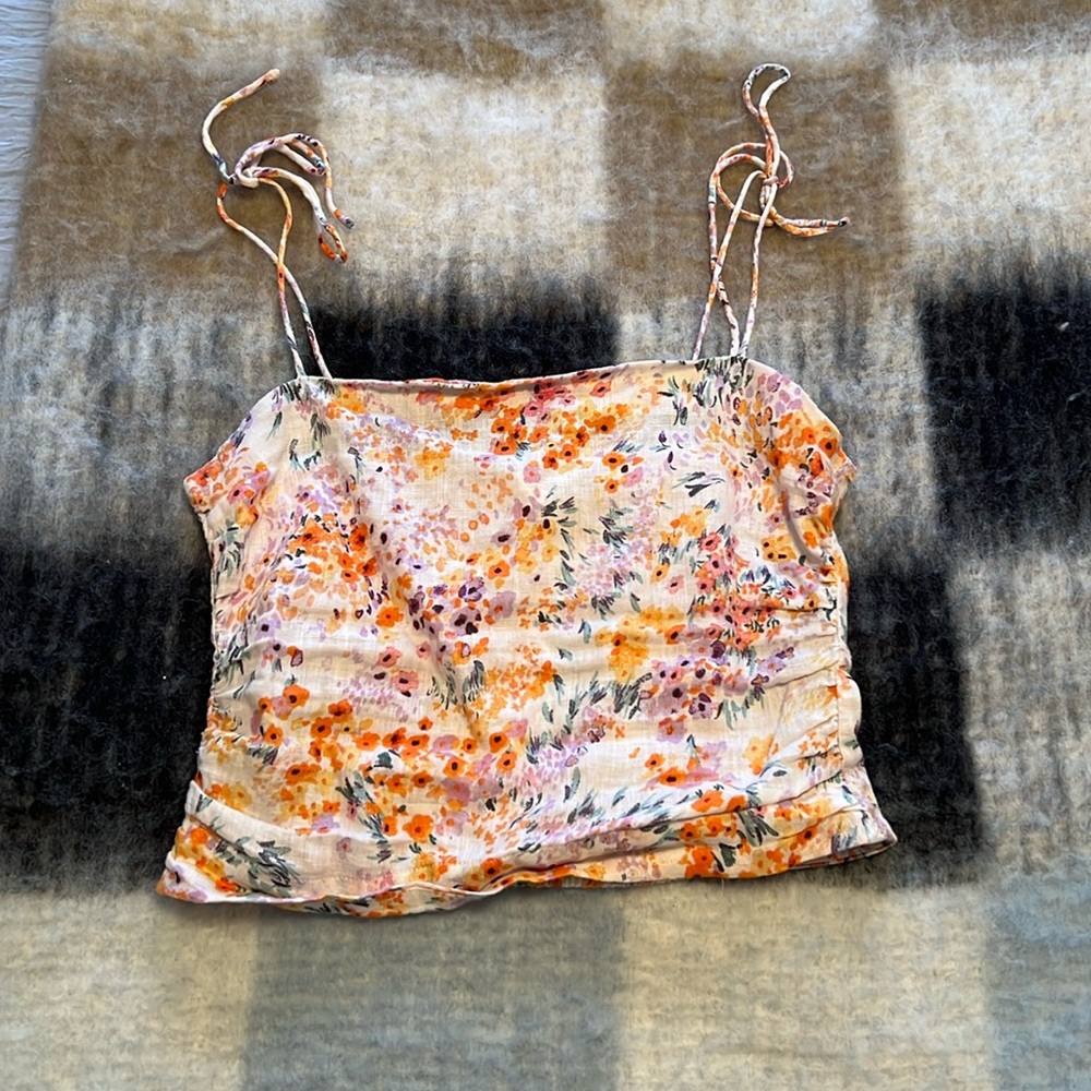Floral, cropped, linen shirt